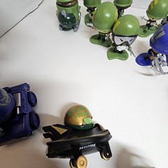 Awesome Little Green Men – LOT OF 18
