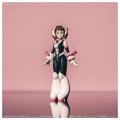 My Hero Academia Ochaco Uraraka COLLEKAZARO Figure 100mm Japan Import