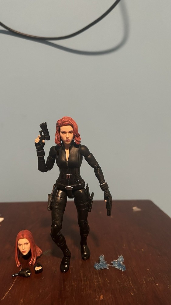 Marvel Legends Infinity Saga Black Widow. Complete w/ extra head and hands.