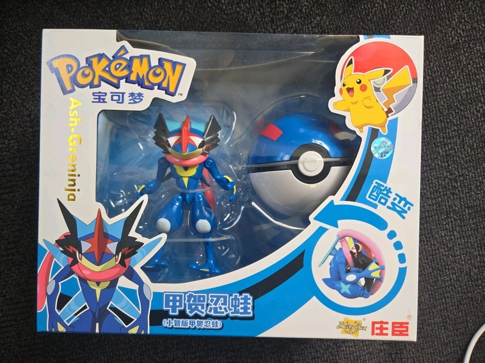 Genuine Pokemon Anime Figure Pikachu Gengar Charizard Gyarados Mew Dragonite