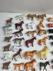 Lot of 105 Various Land Animals Farm Toy Figures Cow Horse Dog Pig Sheep Cat ETC