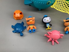 Fisher Price Octonauts Toy Lot Gup A & Gup E Vehicles 6 Figures Barnacles Peso
