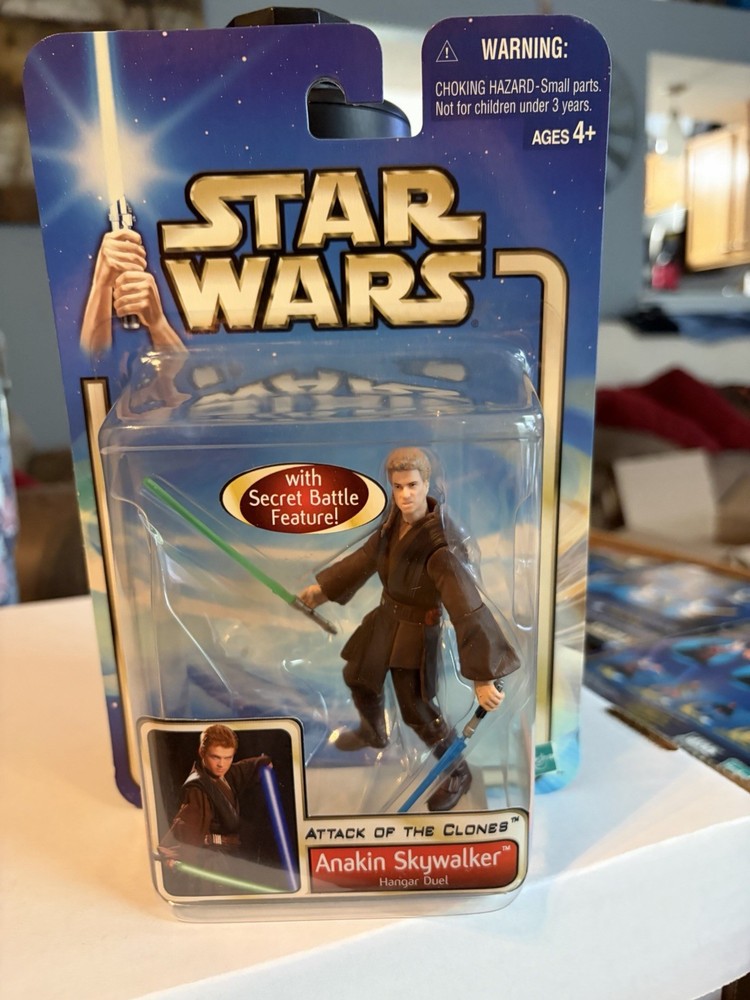 Star Wars Attack of the Clones Anakin Skywalker Hanger Duel Hasbro Sealed 2002