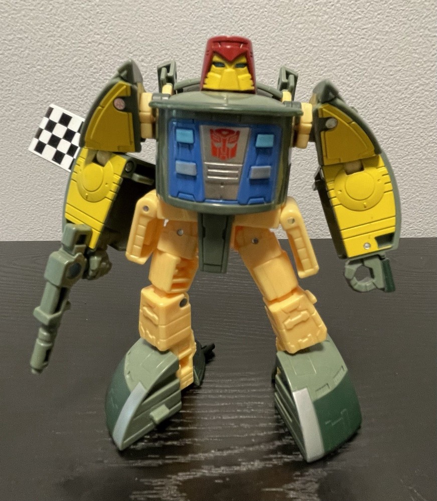 Hasbro Transformers Cosmos 5.5 in Action Figure – Legacy