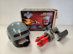Kenner 1988 RoboCop Ultra Police Robo-Helmet & Ultra-Blaster Open Box w/Caps HP1