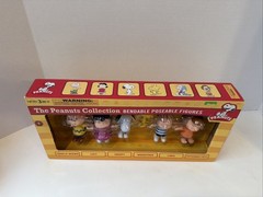 “THE PEANUTS COLLECTION”-BOXED SET OF (6) FIGURE BENDPOSE-NJ Croce NEW UNOPENED