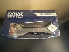 Doctor Who The Three Doctors Collectors Set Gel Guard, Jo Grant, Brigadier NEW