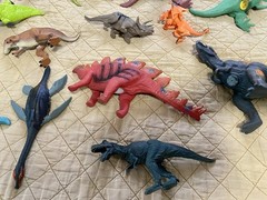 Dinosaur Toy Lot – Several Different Makers- See Description ￼