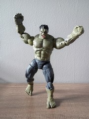 Hasbro 8″ Marvel Legends Marvel Studios First 10 Years Hulk Articulated Figure