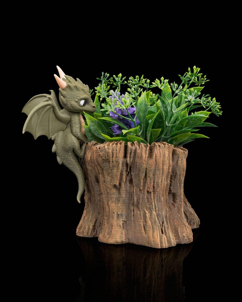 Garden Scout Baby Dragon Planter – 16.5cm Fantasy Tree Stump Pot | 3D Printed