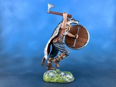Action Figures. Resin Figure Viking 40mm figurine of a warrior of the north