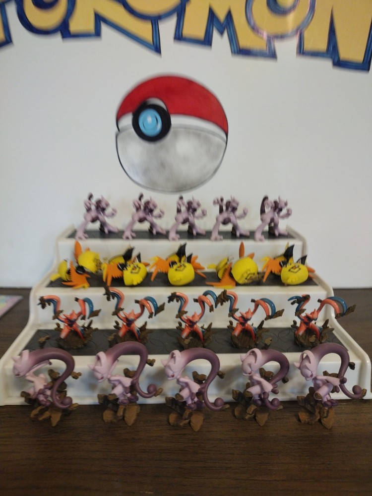 Officially licensed RARE Pokemon figurines, lot of 20 😀