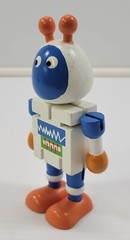 *B8) Toysmith Flexi Articulated Wooden Robot Toy Orange Blue White