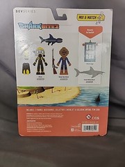 Roblox DevSeries SHARK BITE 2: SHARK CAGE Figure Set W/Exclusive Virtual Code