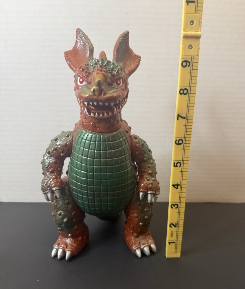 Marmit Baragon 1998 Vinyl Paradise Godzilla Kaiju Soft Vinyl Figure Sofubi VP-47
