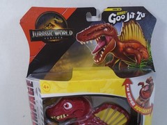 MOOSE TOYS–HEROES OF GOO JIT ZU–JURASSIC WORLD REBIRTH–SPINOSAURUS FIGURE