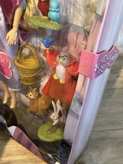 SEE AD Disney Store Deluxe Singing AURORA Sleeping Beauty doll