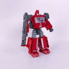 Transformers Ironhide Complete Siege Deluxe Class