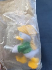 Walt Disney Duck Tales Kelloggs Promo Toy Louie Duck Vintage 1991 2″ Sealed