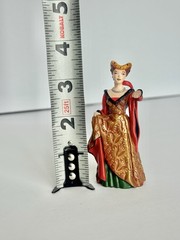 Papo Medieval Times Queen Figure Fantasy Castle 3.5″ Red/Gold 2005