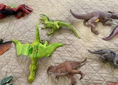 Dinosaur Toy Lot – Several Different Makers- See Description ￼