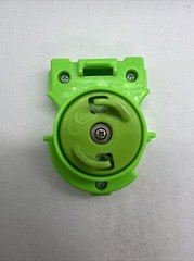 Right Spin Launcher and Ripcord For Metal Series Beyblades Hasbro Takara