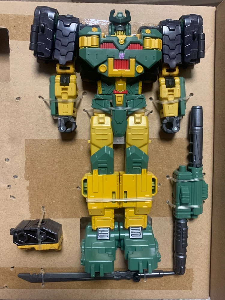 Transformers Legacy United Bludgeon Figure Doom ‘N Destruction Collection Hasbro