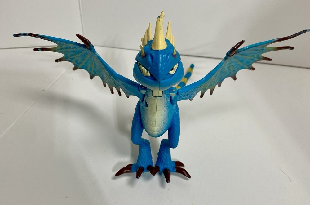 How to Train Your Dragon Defenders of Berk Stormfly Deadly Nadder Action Figure