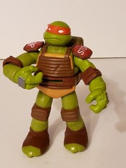 Raphael Ninja Turtle W/ Wheels on Feet 2012 Viacom 5 1/2″ Inches Tall