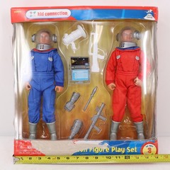 Kid Connection 2-in-1 Action Figure Play Set #11472 Astronaut Space 12″ Figures