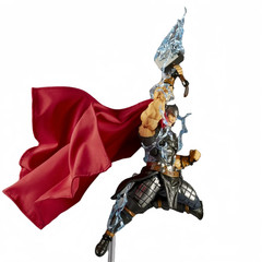 Revoltech Amazing Yamaguchi Marvel Thor Love & Thunder Odinson 6″ Action Figure