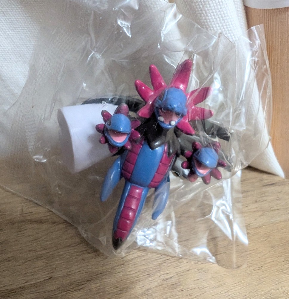 Hydreigon Pokémon Moncolle Figure Takara Tomy 2014 Unopened Japan Rare Official