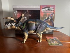 Beasts of the Mesozoic Medusaceratops lokii Fan’s Choice Edition Figure