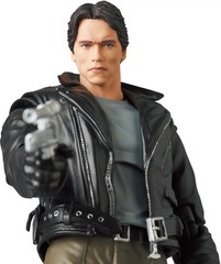 NEW MAFEX No.176 T-800 (The Terminator Ver.) Action Figure US seller