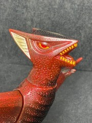 Marusan Gyaos Red Glitter Sofubi 10″ Soft Vinyl Figure Gamera w/ Header & Bag