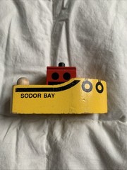 1992 Wooden Thomas & Friends Train 1st Edition Sodor Bay Tug Boat Black Stack
