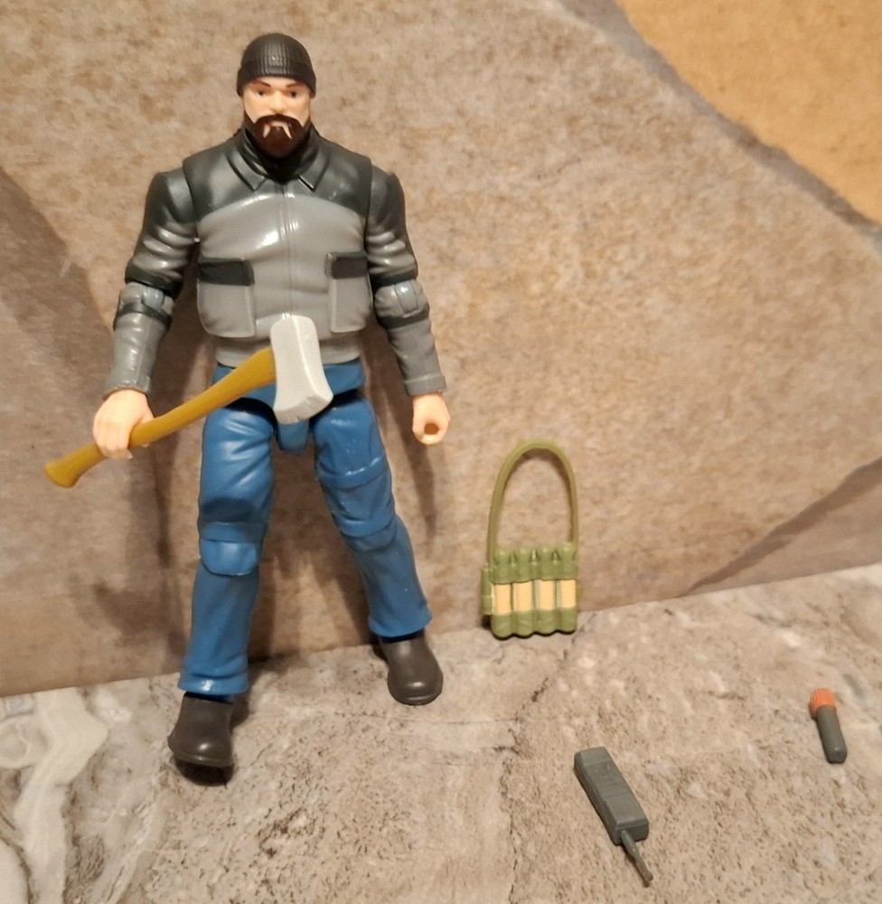 Stranger Things Hopper Figure 3.75″ Complete Hunt & Battle Target Exclusive New