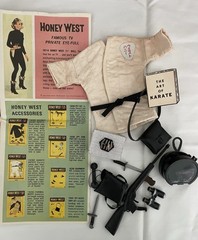 Gilbert Action Figure Accessories 007 Honey West Man from Uncle Moon McDare Lot