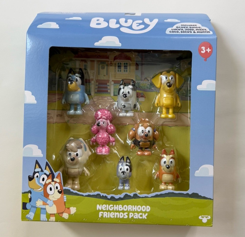 BLUEY Neighborhood Friends 8 Pack Bingo Lucky Judo Missy Coco Socks Muffin