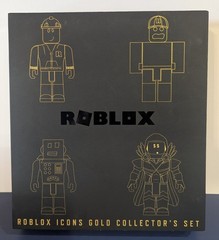 Roblox Icons Gold Collectors Set 15th Anniversary 4 Figures Sealed Box