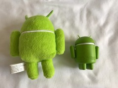 Android Mini Collectible Green Figure and 6″ Plush Lot Set