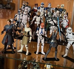 Double Peg 6 inch action figure stands! (qty 10 pieces)