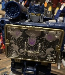 Transformers Siege WFC Soundwave And Ravage Cassette