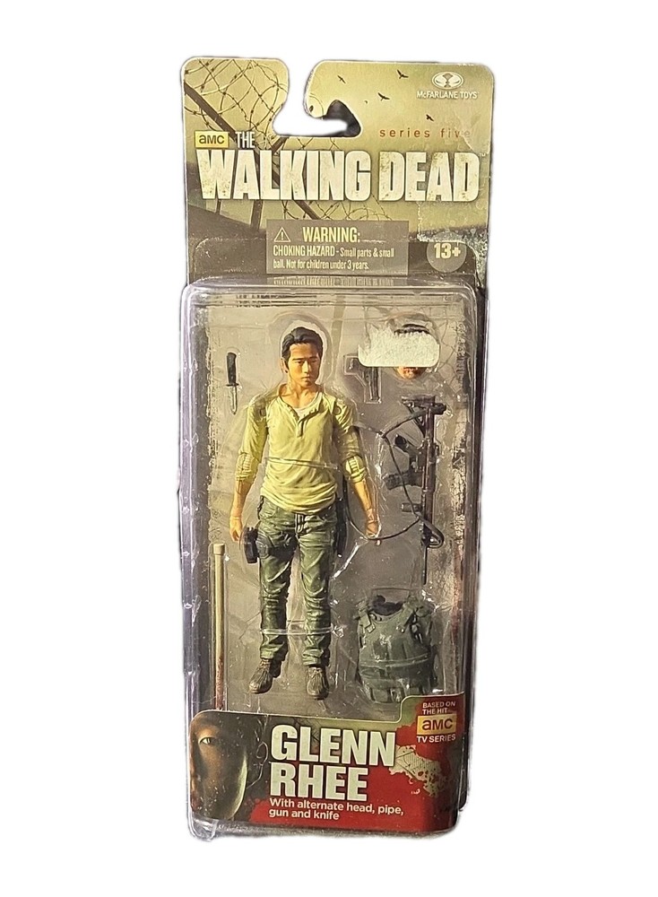 McFarlane Toys The Walking Dead Glenn Rhee Series 5 + Gun/Knife/Pipe 13+