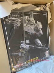 Transformers Masterpiece MP-36 Collectible Action Figure