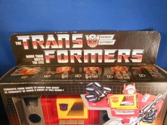 New Transformers Autobot BLASTER G1 Reissue Walmart Exclusive Figure