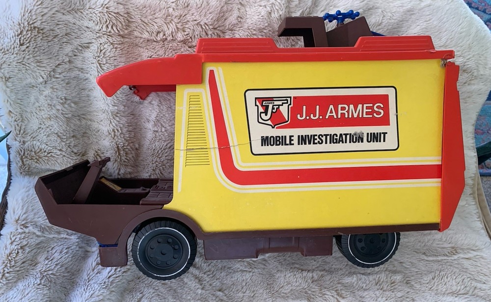 1976 J J ARMES MOBILE INVESTIGATION UNIT IDEAL TOYS BRAND LOW MILES