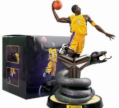 Kobe Bryant Black Mamba Statue Figure LA Lakers Yellow Jersey Dunking With Box