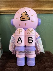 Pop Mart Mega Space Molly 400% Jon Burgerman Space Cadets Series Pupu Confirmed