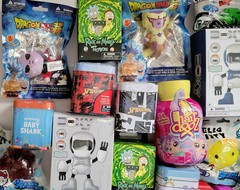 Toy Lot(12) Blind Bags,Tins, Random Rick & Morty-Marvel-Trolls- etc NEW.. Look!
